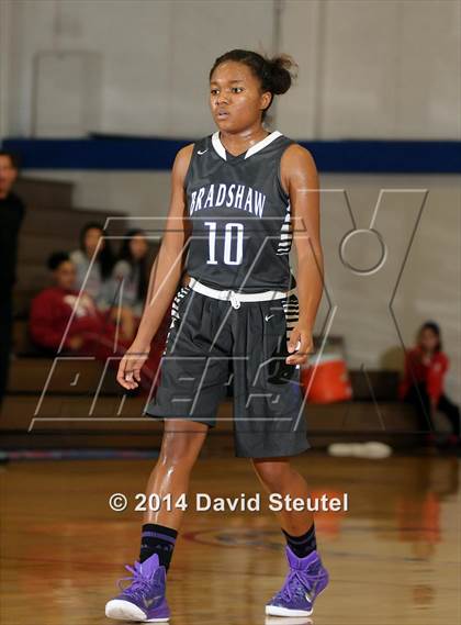 Thumbnail 3 in Bradshaw Christian vs. Monterey Trail (Christian Brothers Holiday Classic) photogallery.