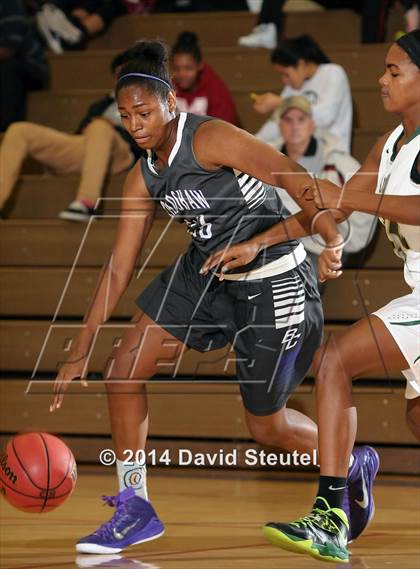 Thumbnail 2 in Bradshaw Christian vs. Monterey Trail (Christian Brothers Holiday Classic) photogallery.