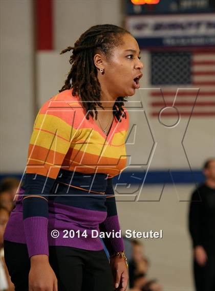 Thumbnail 2 in Bradshaw Christian vs. Monterey Trail (Christian Brothers Holiday Classic) photogallery.