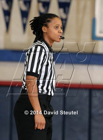 Thumbnail 1 in Bradshaw Christian vs. Monterey Trail (Christian Brothers Holiday Classic) photogallery.