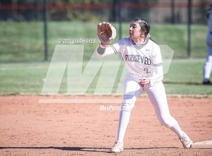 Thumbnail 3 in Roosevelt vs. Air Academy photogallery.