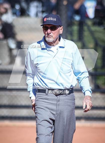 Thumbnail 3 in Roosevelt vs. Air Academy photogallery.