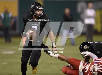 Thumbnail 2 in Servite vs. Mater Dei photogallery.