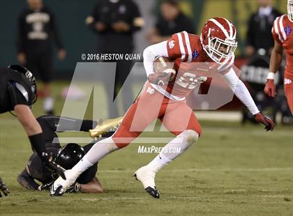 Thumbnail 2 in Servite vs. Mater Dei photogallery.