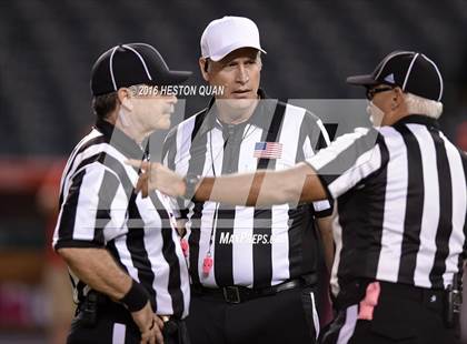 Thumbnail 1 in Servite vs. Mater Dei photogallery.