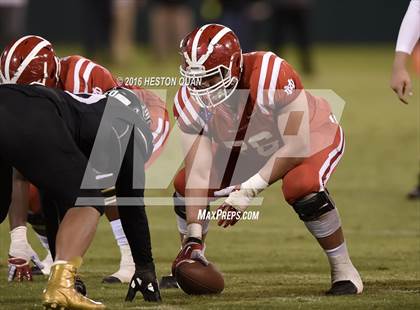 Thumbnail 3 in Servite vs. Mater Dei photogallery.