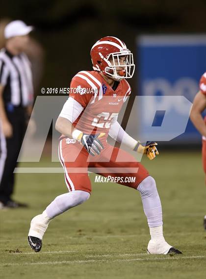 Thumbnail 2 in Servite vs. Mater Dei photogallery.