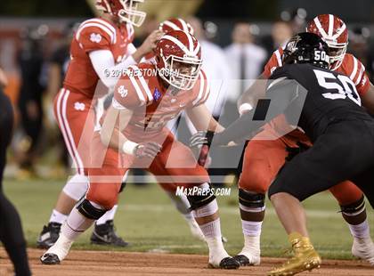 Thumbnail 3 in Servite vs. Mater Dei photogallery.