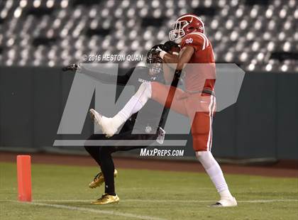 Thumbnail 1 in Servite vs. Mater Dei photogallery.