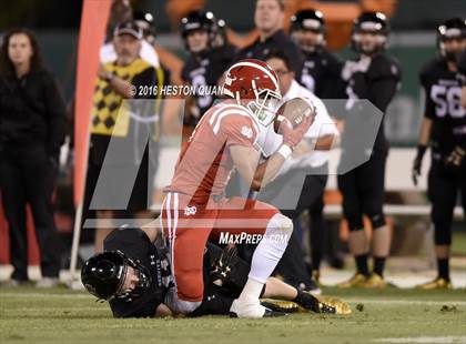 Thumbnail 1 in Servite vs. Mater Dei photogallery.