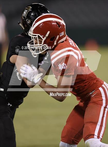 Thumbnail 1 in Servite vs. Mater Dei photogallery.