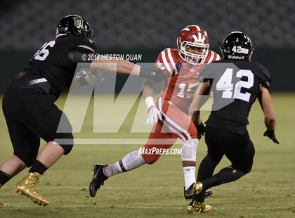 Thumbnail 1 in Servite vs. Mater Dei photogallery.