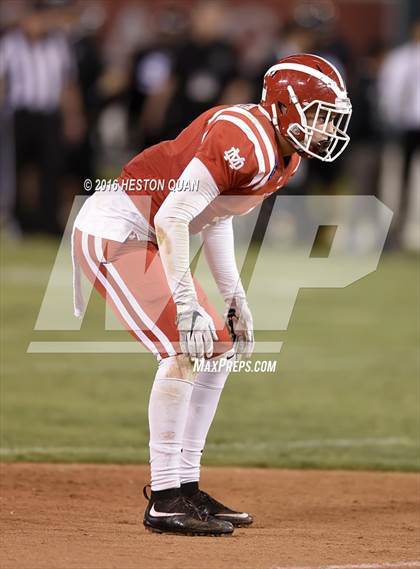 Thumbnail 3 in Servite vs. Mater Dei photogallery.