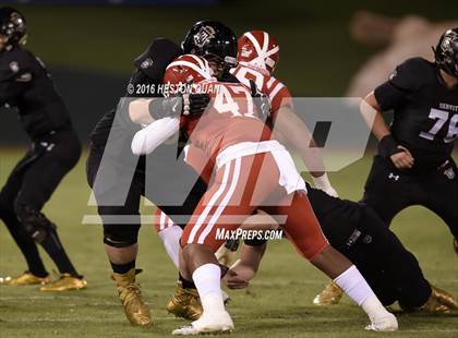 Thumbnail 2 in Servite vs. Mater Dei photogallery.