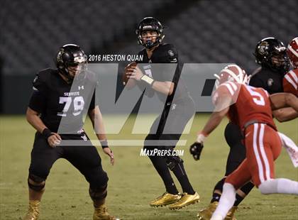 Thumbnail 2 in Servite vs. Mater Dei photogallery.