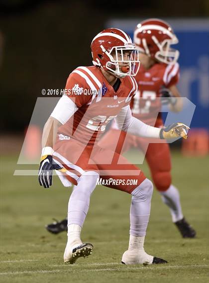 Thumbnail 3 in Servite vs. Mater Dei photogallery.