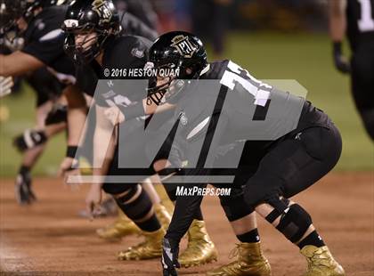 Thumbnail 2 in Servite vs. Mater Dei photogallery.