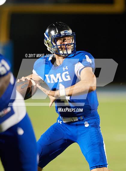 Thumbnail 2 in Central vs. IMG Academy photogallery.