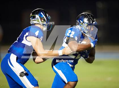 Thumbnail 2 in Central vs. IMG Academy photogallery.