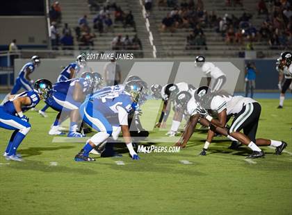 Thumbnail 2 in Central vs. IMG Academy photogallery.