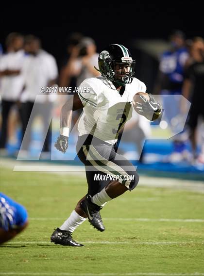 Thumbnail 2 in Central vs. IMG Academy photogallery.