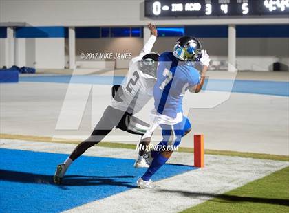 Thumbnail 2 in Central vs. IMG Academy photogallery.