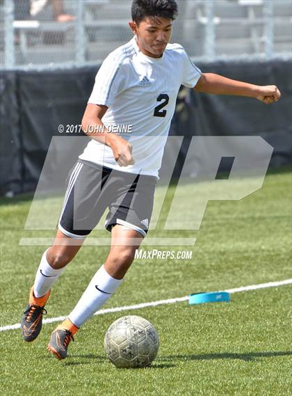 Thumbnail 2 in St. Michael's vs. Monte Del Sol Charter photogallery.