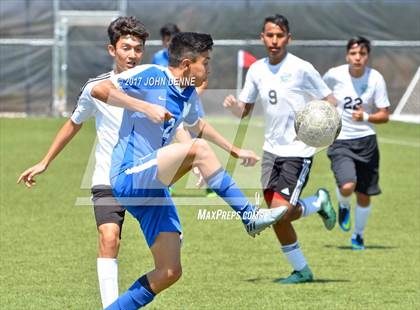 Thumbnail 2 in St. Michael's vs. Monte Del Sol Charter photogallery.