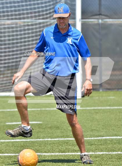 Thumbnail 2 in St. Michael's vs. Monte Del Sol Charter photogallery.