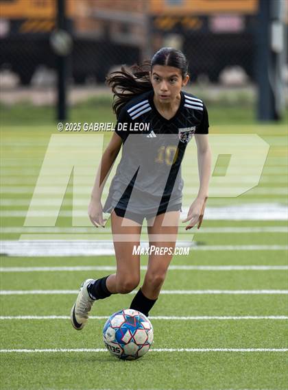 Thumbnail 1 in Pieper vs. Edcouch-Elsa (UIL Region IV 5A D2 Regional Semifinals Soccer) photogallery.