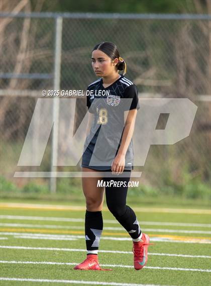 Thumbnail 2 in Pieper vs. Edcouch-Elsa (UIL Region IV 5A D2 Regional Semifinals Soccer) photogallery.