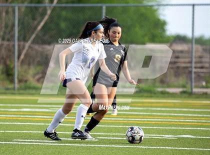 Thumbnail 1 in Pieper vs. Edcouch-Elsa (UIL Region IV 5A D2 Regional Semifinals Soccer) photogallery.