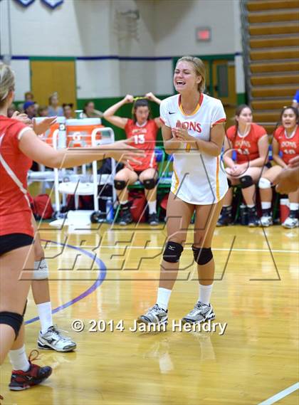 Thumbnail 3 in Faith Lutheran vs. Cathedral Catholic (Durango Fall Classic) photogallery.