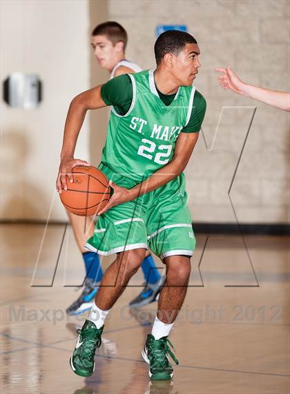 Thumbnail 2 in St. Mary's vs Rancho Bernardo (Torrey Pines Holiday Classic) photogallery.