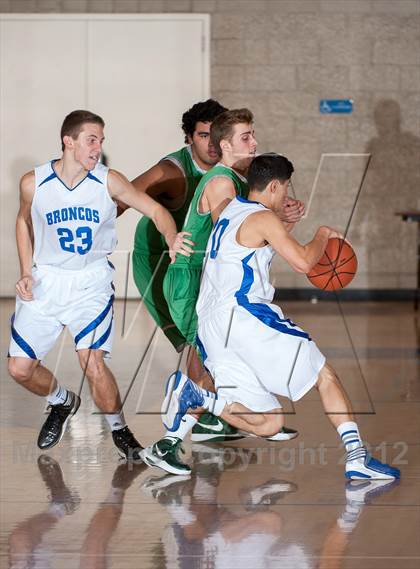 Thumbnail 2 in St. Mary's vs Rancho Bernardo (Torrey Pines Holiday Classic) photogallery.
