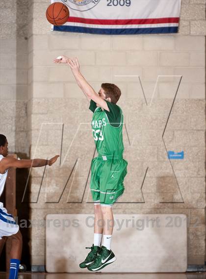 Thumbnail 1 in St. Mary's vs Rancho Bernardo (Torrey Pines Holiday Classic) photogallery.