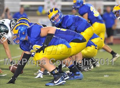 Thumbnail 2 in San Dimas vs. Bonita photogallery.