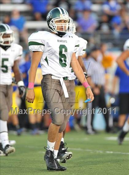 Thumbnail 2 in San Dimas vs. Bonita photogallery.