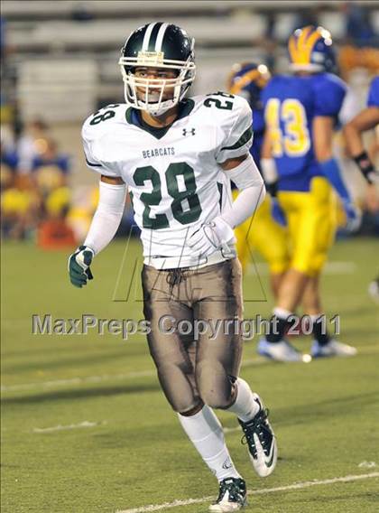 Thumbnail 3 in San Dimas vs. Bonita photogallery.