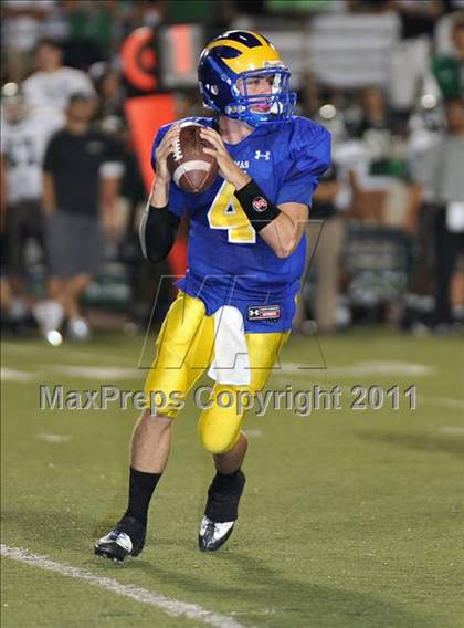 Thumbnail 3 in San Dimas vs. Bonita photogallery.