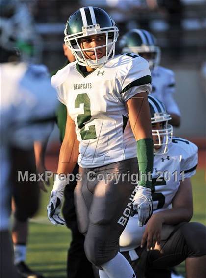 Thumbnail 3 in San Dimas vs. Bonita photogallery.