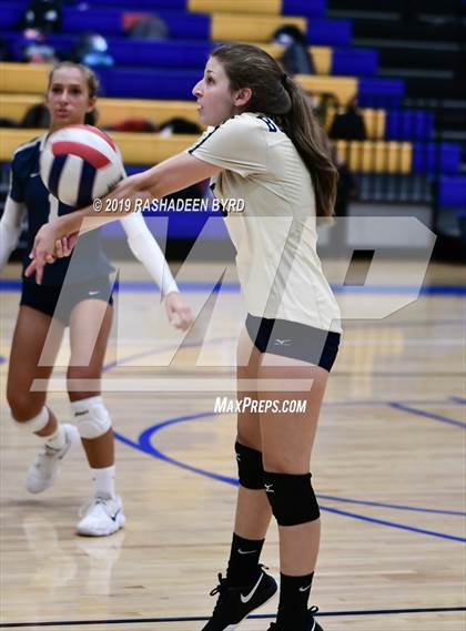 Thumbnail 3 in Hylton @ Osbourn Park photogallery.