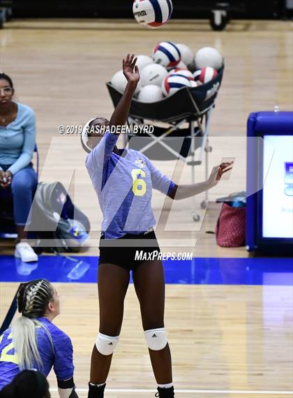 Thumbnail 3 in Hylton @ Osbourn Park photogallery.