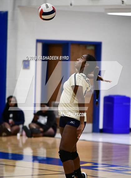 Thumbnail 1 in Hylton @ Osbourn Park photogallery.