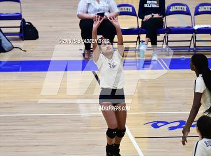 Thumbnail 2 in Hylton @ Osbourn Park photogallery.