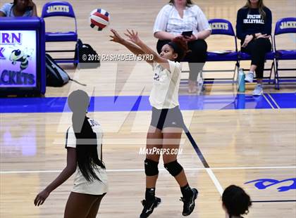 Thumbnail 1 in Hylton @ Osbourn Park photogallery.
