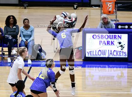Thumbnail 2 in Hylton @ Osbourn Park photogallery.