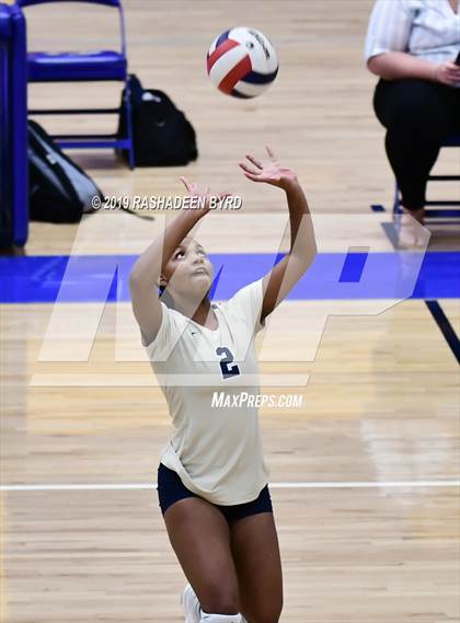 Thumbnail 3 in Hylton @ Osbourn Park photogallery.