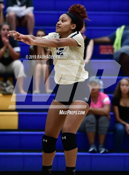 Thumbnail 3 in Hylton @ Osbourn Park photogallery.