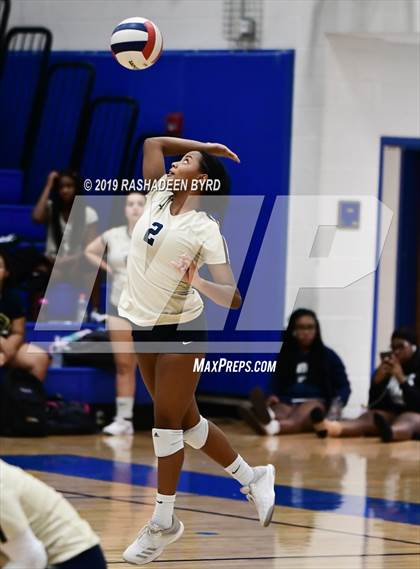 Thumbnail 1 in Hylton @ Osbourn Park photogallery.